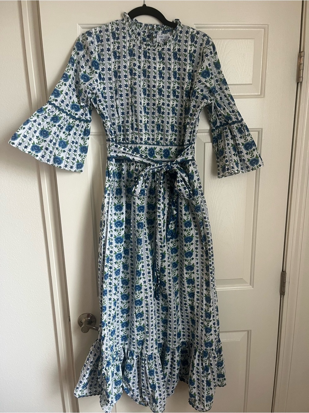 Pink City Prints / Tuckernuck Green and Blue Floral Dress Size M